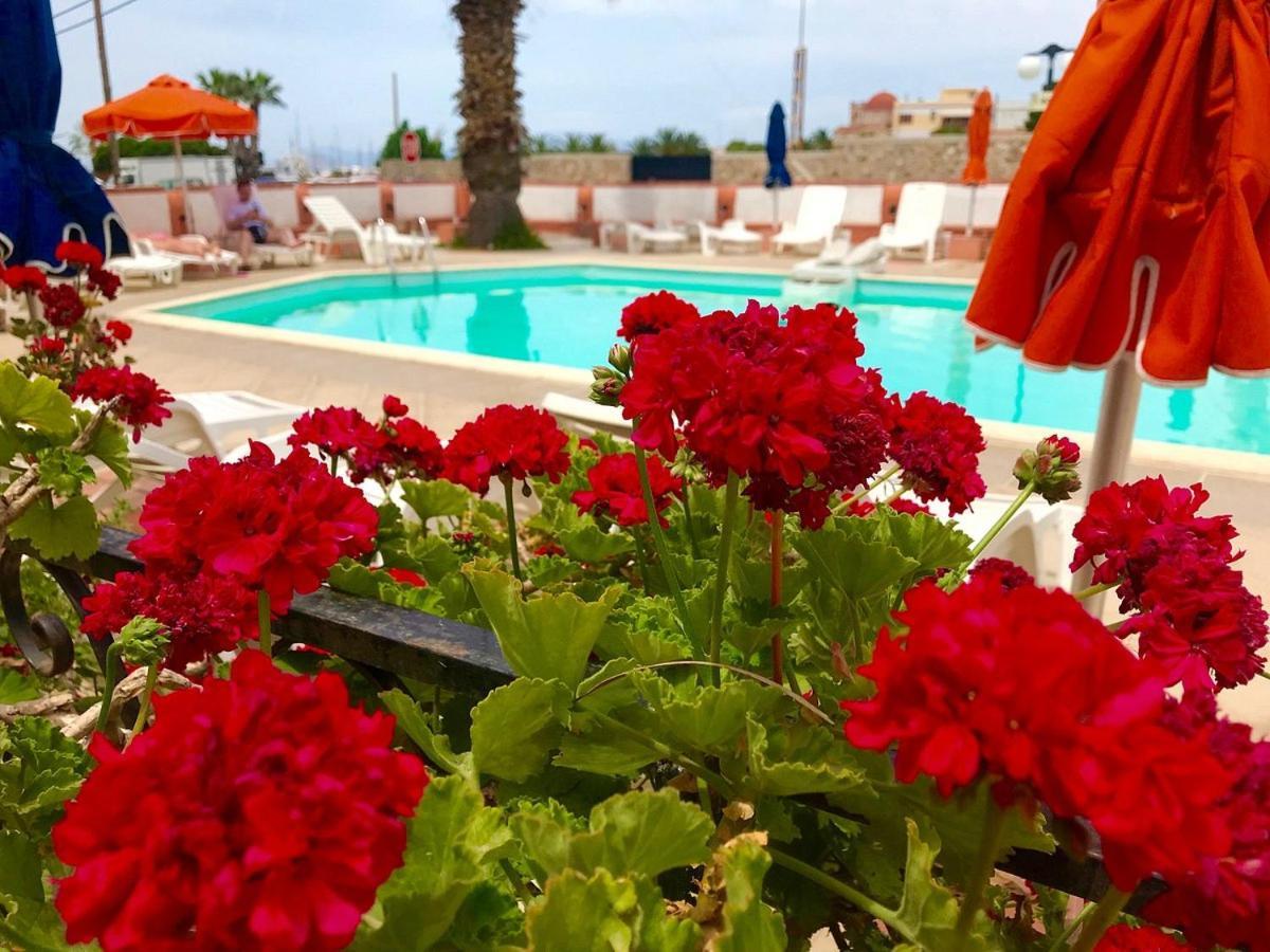 Miranta Hotel - Apartments & Studios Aegina Zewnętrze zdjęcie