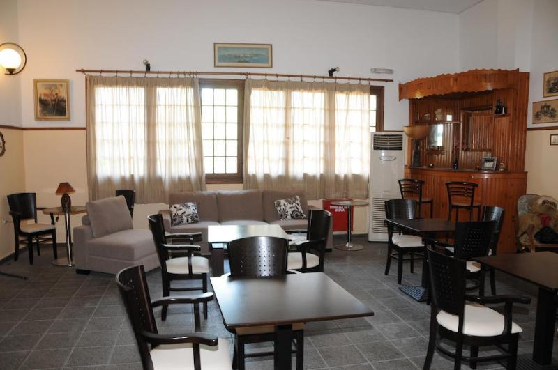 Miranta Hotel - Apartments & Studios Aegina Zewnętrze zdjęcie