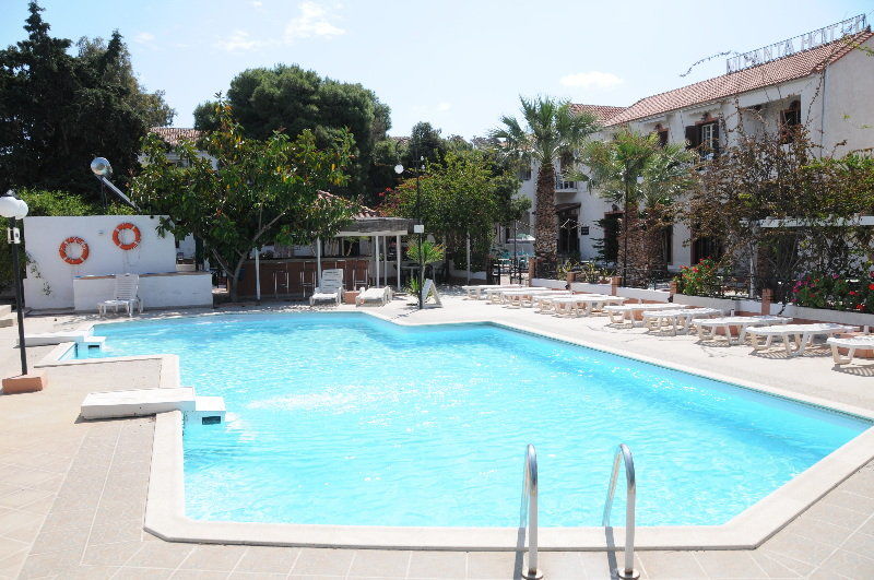 Miranta Hotel - Apartments & Studios Aegina Zewnętrze zdjęcie