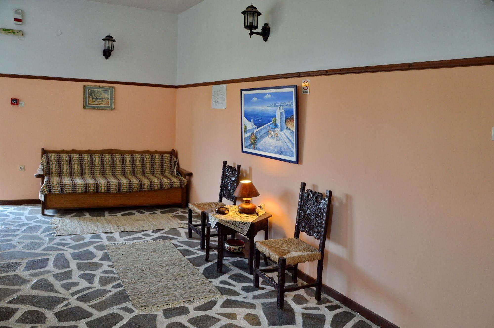 Miranta Hotel - Apartments & Studios Aegina Zewnętrze zdjęcie
